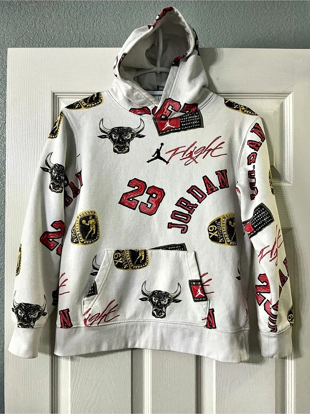 Kids Jordan Graphic Hoodie in White & Red Size Large